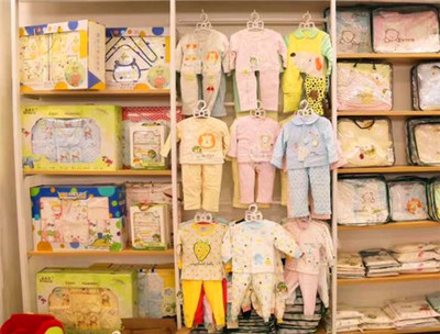 攜手阿貝阿媽?zhuān)糙A嬰童用品市場(chǎng)新藍(lán)海